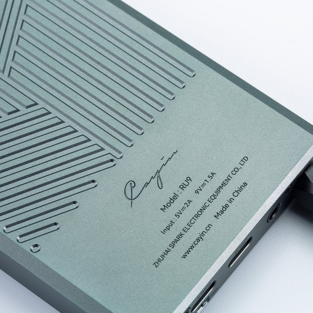 Cayin RU9 - Portable Nutube Headphone DAC/AMP